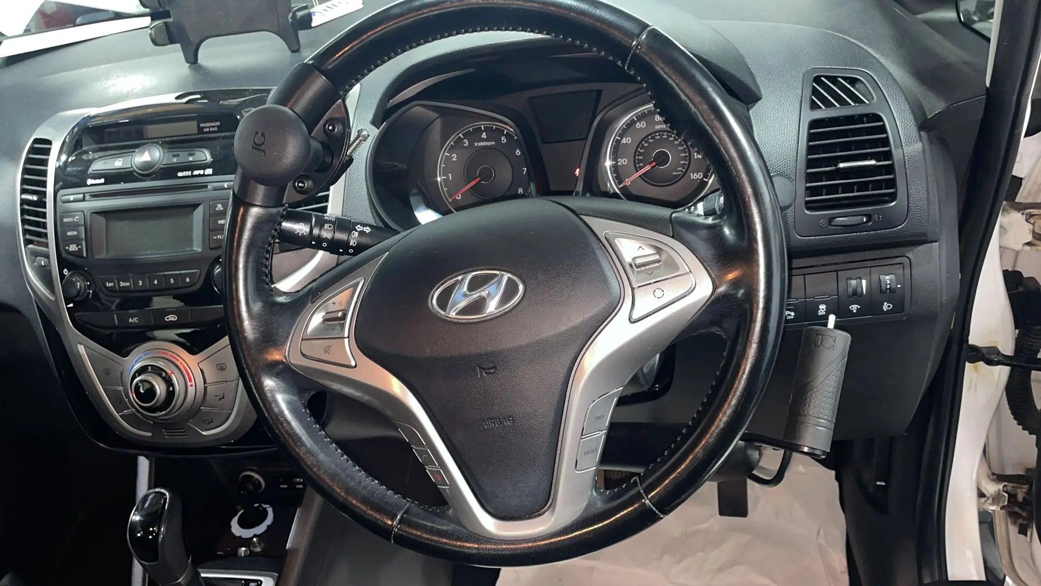 Hyundai ix20 Jeff Gosling hand controls with indicators