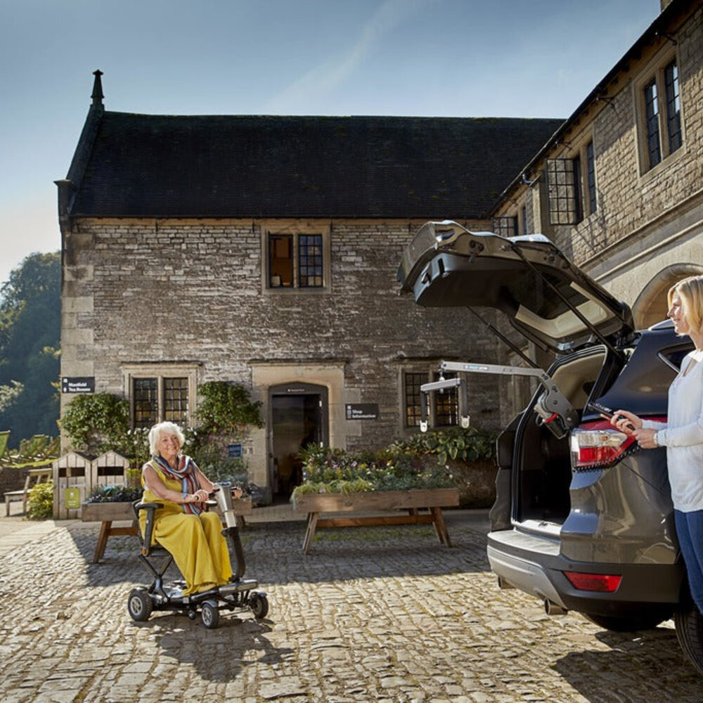 Autochair Smart Lifter LM 80kg 4 Way Transferable EV Boot Hoist with Battery Pack mobility product 16