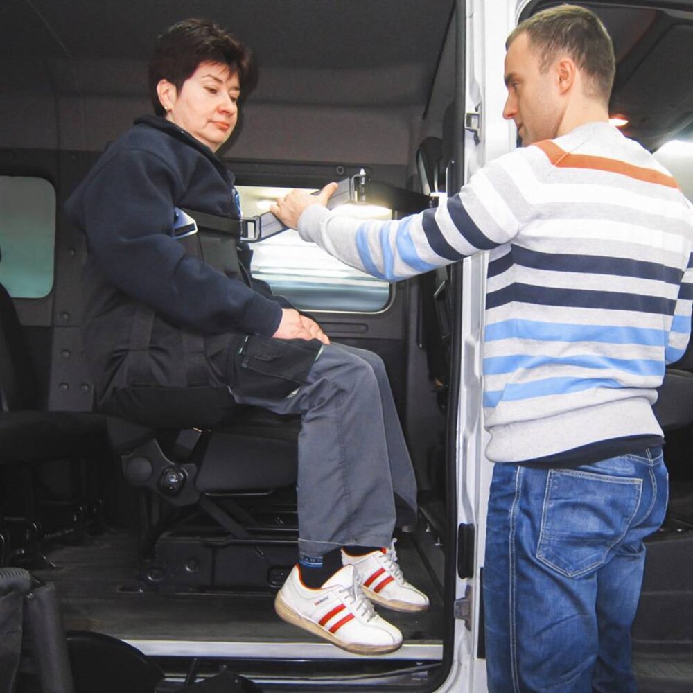 BAS (NW) Handytech Person Lift (Handylift) Up To 120kg mobility product 16