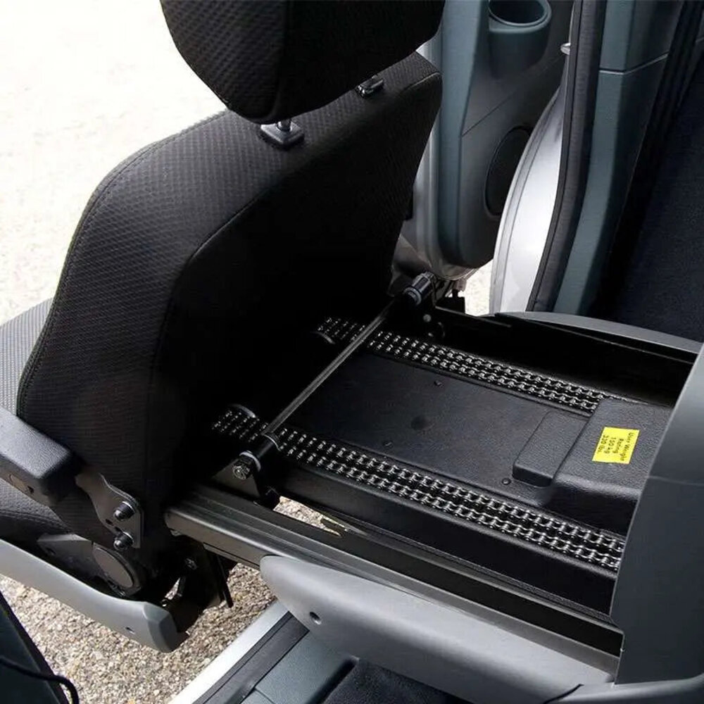 BraunAbility Turny Orbit Electric Swivel Seat mobility product 6