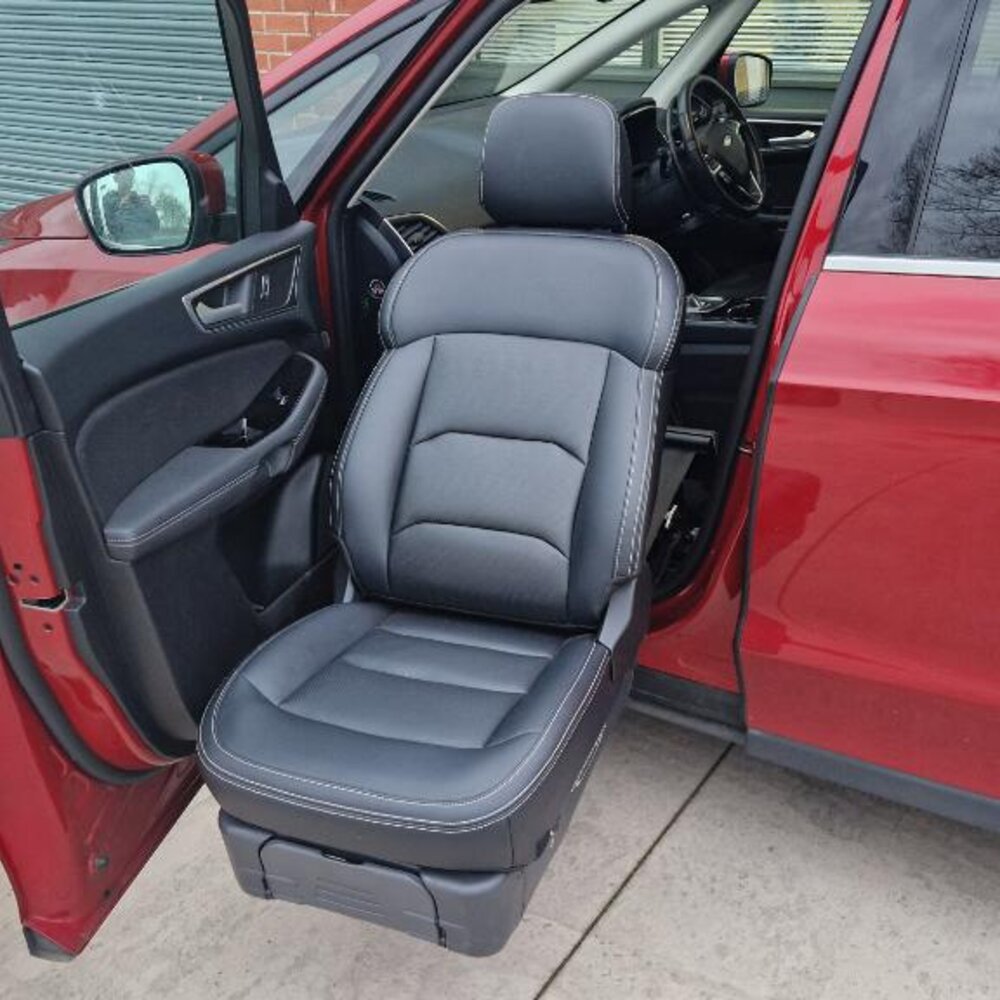 Guidosimplex S-Tran Programmable Lowering Swivel Seat mobility product 4